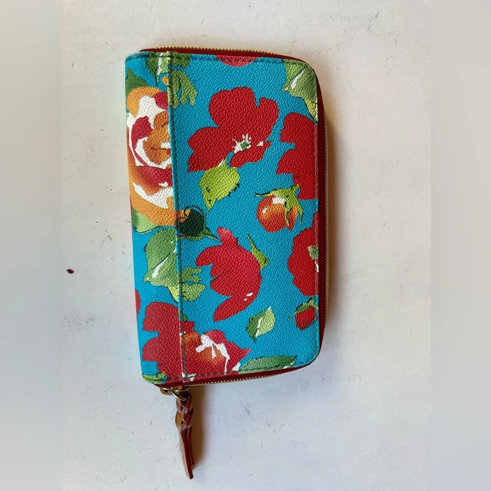 Dooney & bourke rose garden wallet